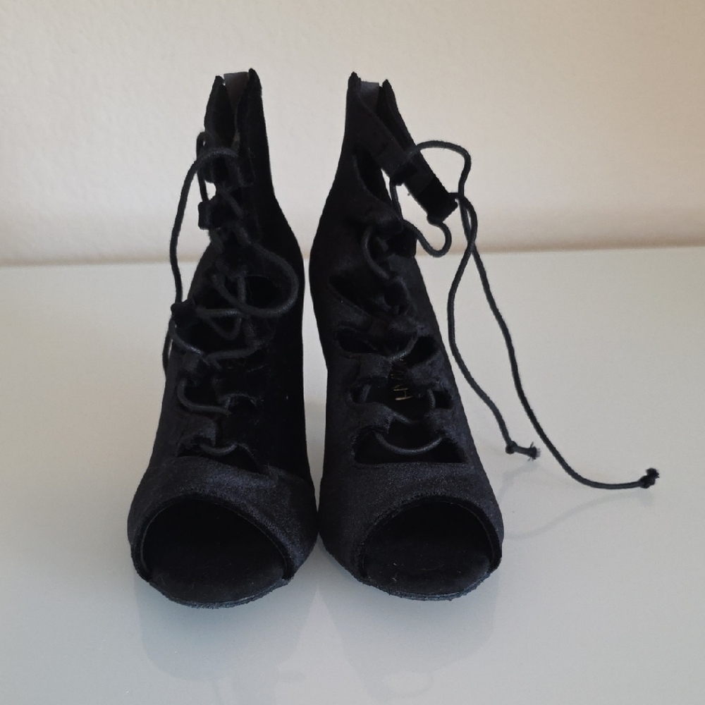 Karizmah Salsa Latin Dance Black Velvet Lace-Up Women's Heels